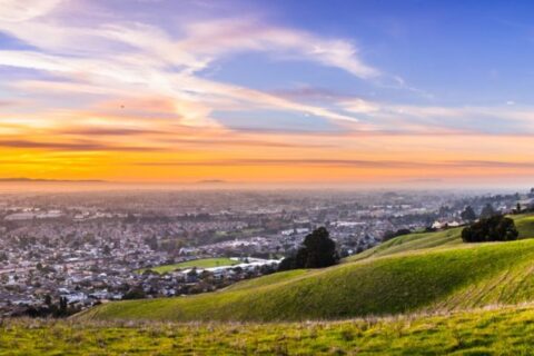 East Bay California skyline representing Arosa in-home care and care management services.