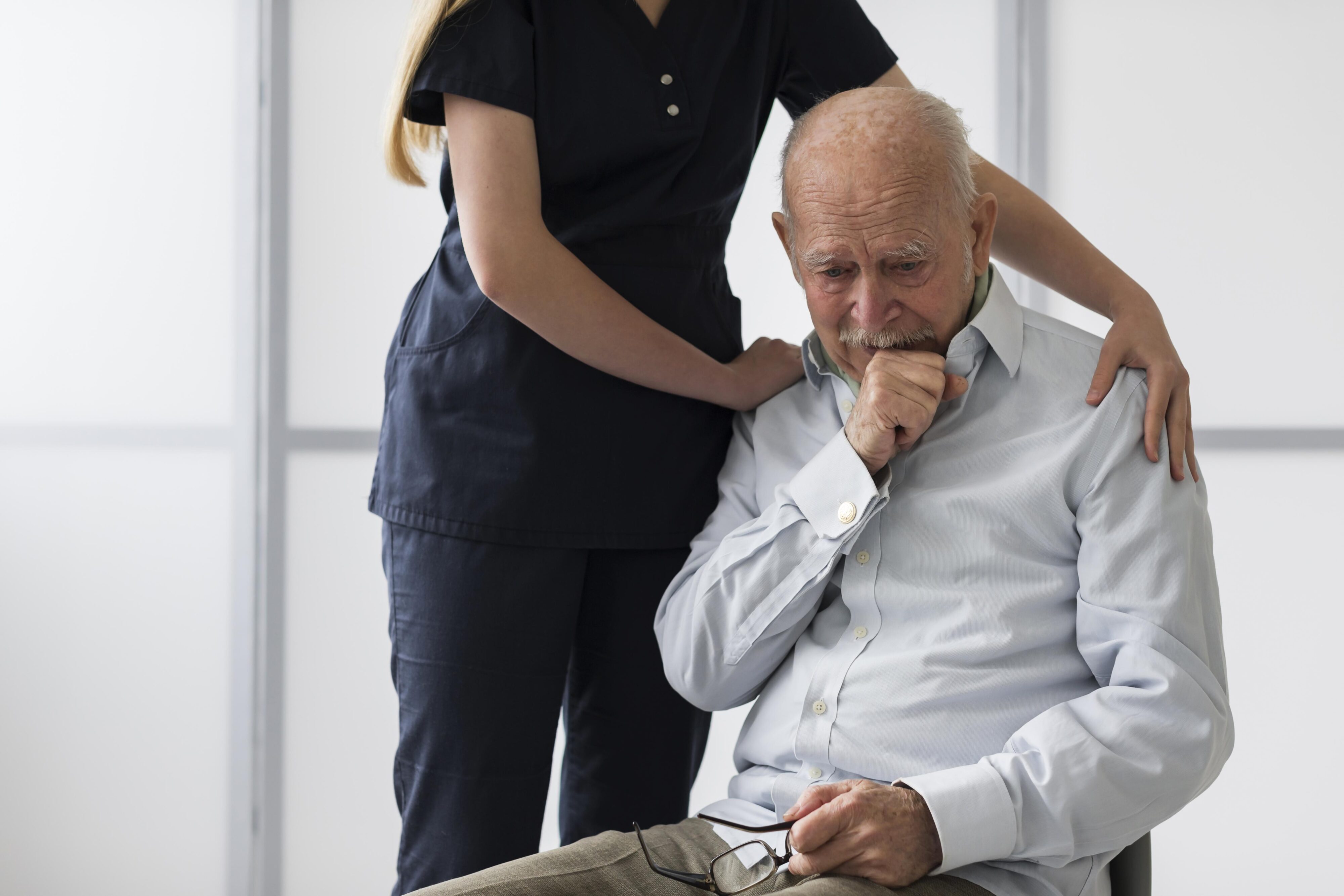 Geriatric Care Manager supporting an older adult during a medical crisis